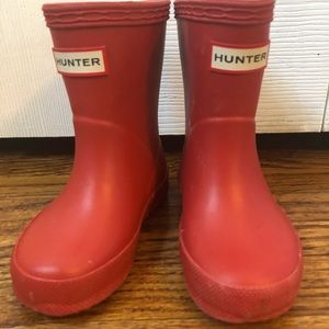 Red hunter boots! Size 4 boys or girls